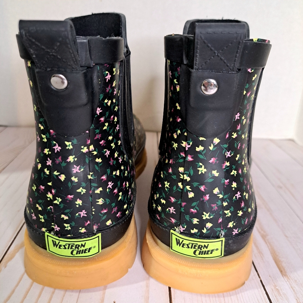 Western Chief Chelsea Ankle Rain Boot - Picture 9 of 9
